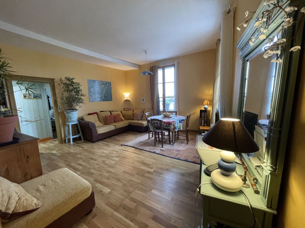 Achat appartement à vendre 4 pièces 62 m² - Saumur