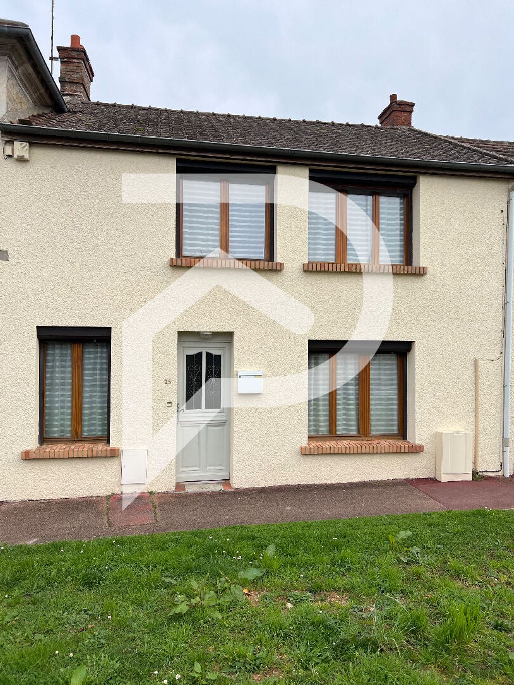 Achat maison à vendre 3 chambres 105 m² - Pamfou