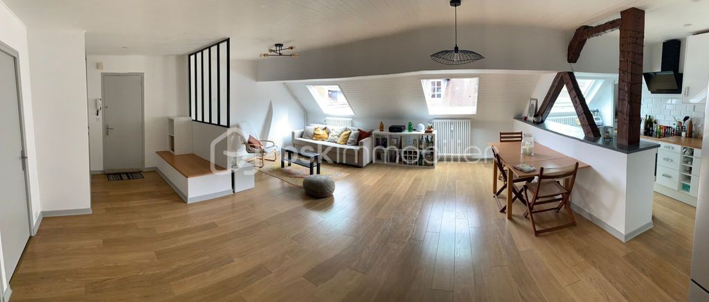 Achat appartement à vendre 3 pièces 78 m² - Lons-le-Saunier