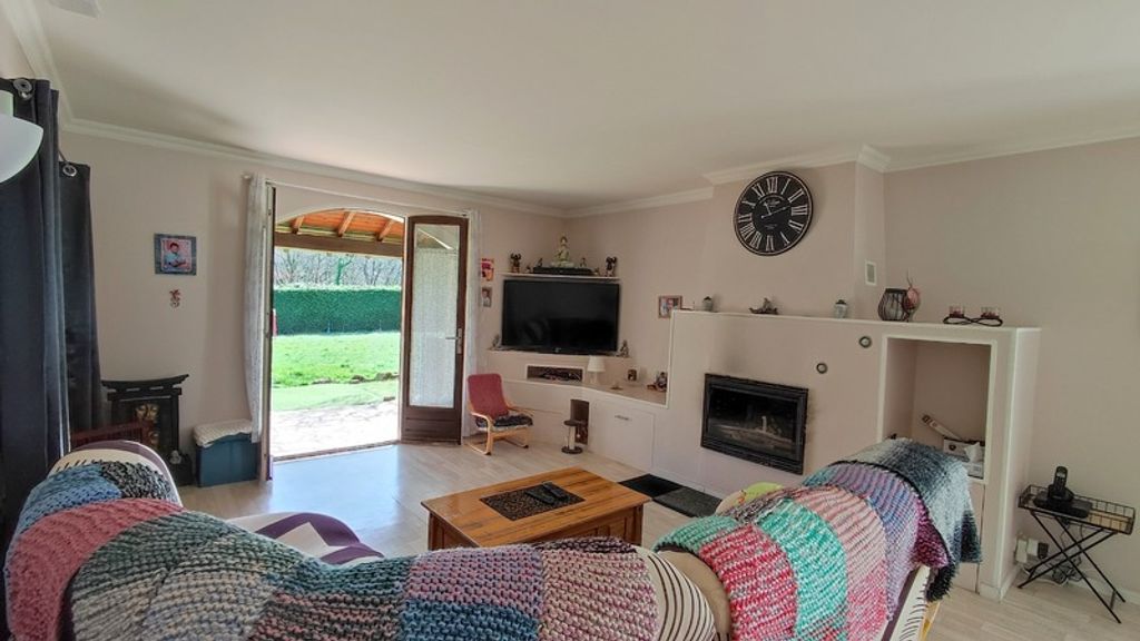 Achat maison à vendre 5 chambres 213 m² - Argentonnay