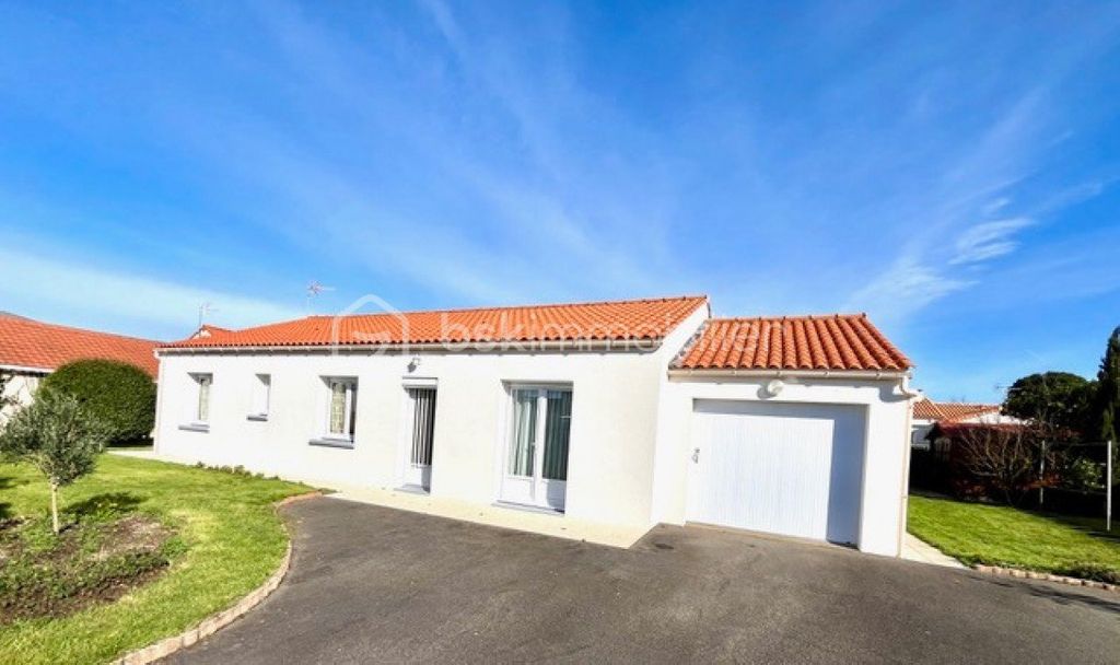 Achat maison à vendre 4 chambres 105 m² - Pornic