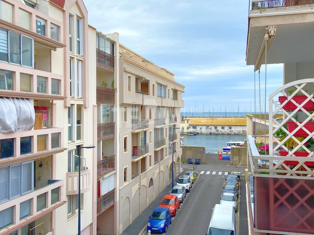 Achat appartement à vendre 2 pièces 49 m² - Sète