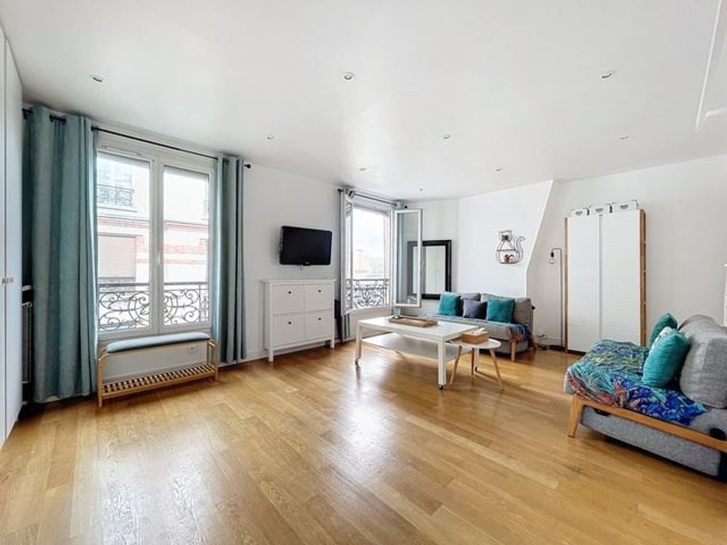 Achat studio à vendre 39 m² - Paris 17ème arrondissement