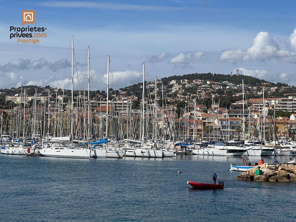 Achat maison à vendre 3 chambres 145 m² - Bandol