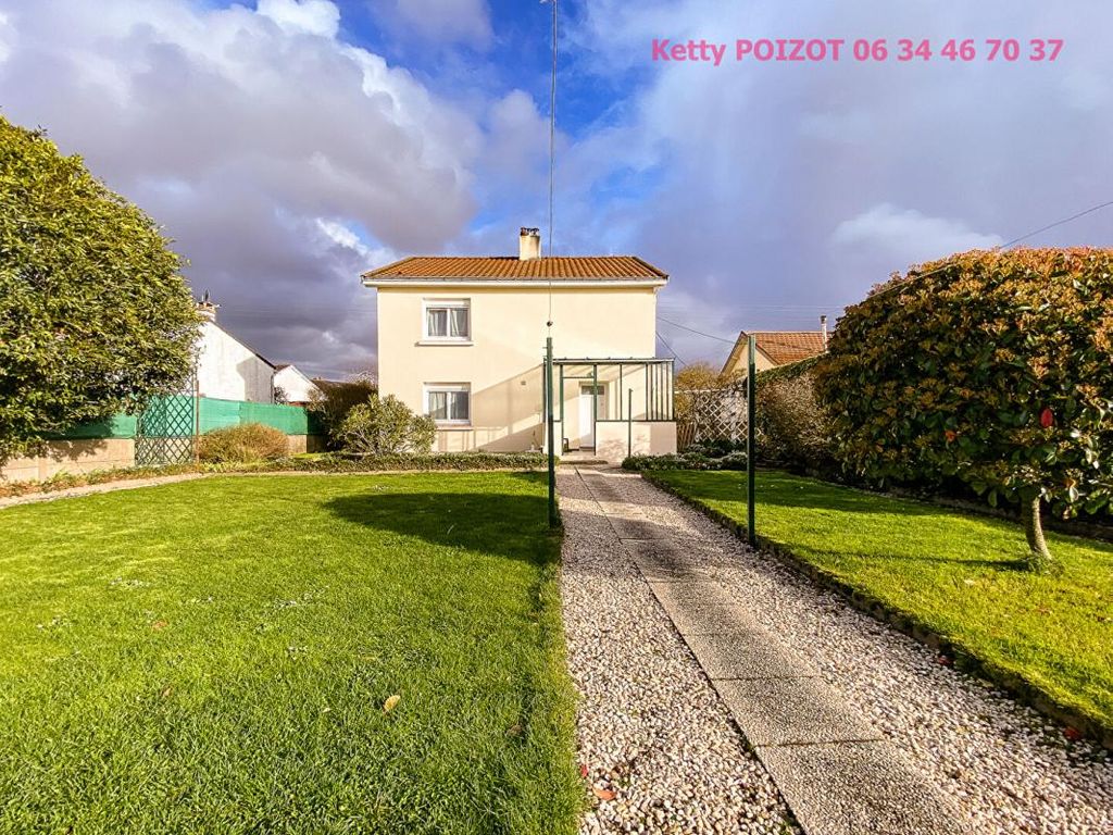 Achat maison à vendre 3 chambres 118 m² - Saint-Sébastien-sur-Loire