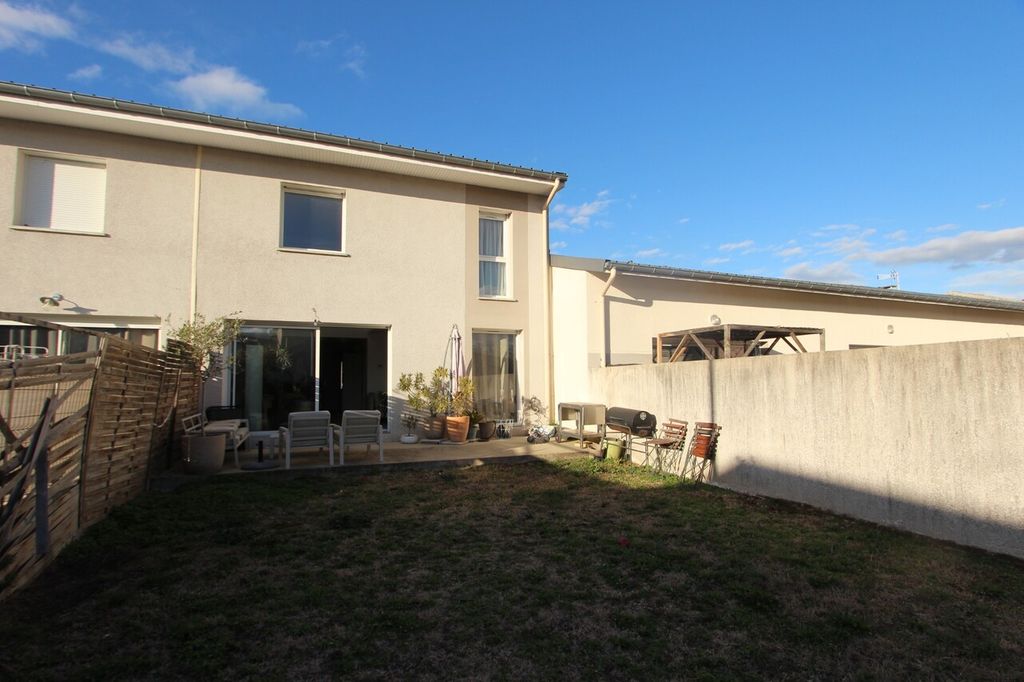 Achat maison à vendre 3 chambres 95 m² - Bourg-de-Péage