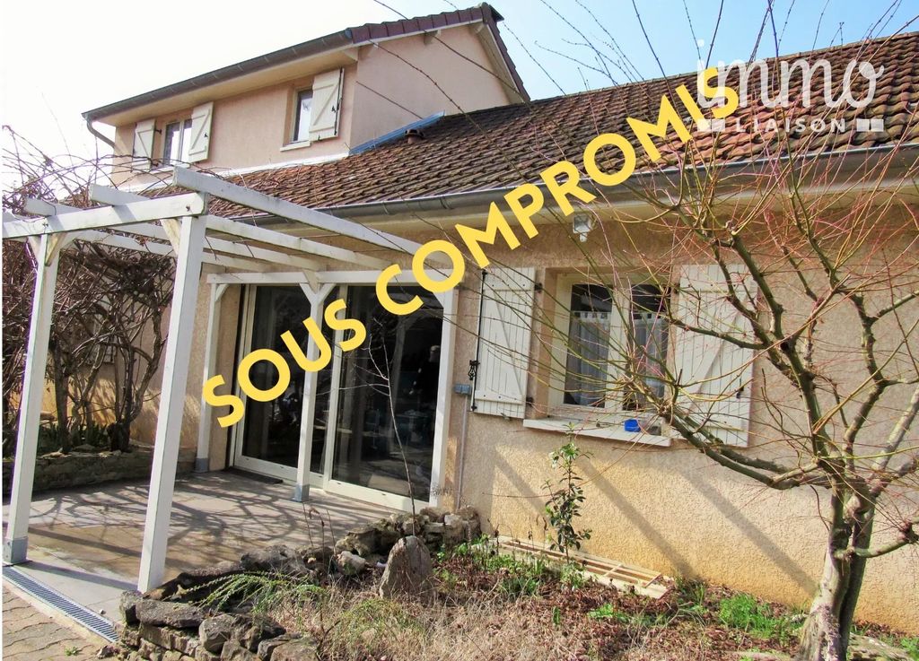 Achat maison à vendre 4 chambres 130 m² - Leyrieu