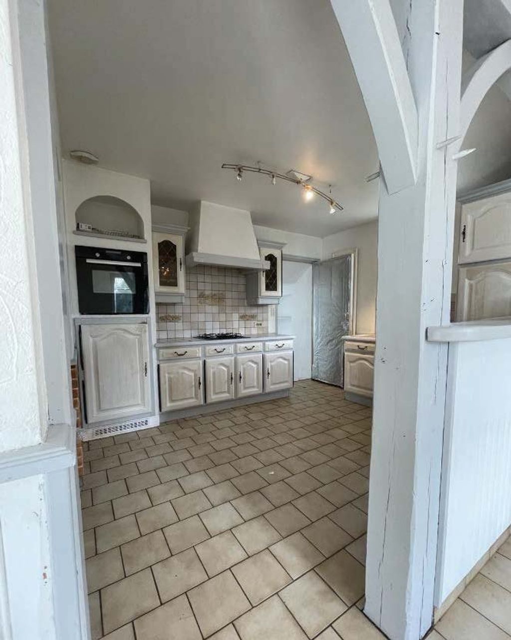 Achat maison à vendre 4 chambres 129 m² - La Cornuaille