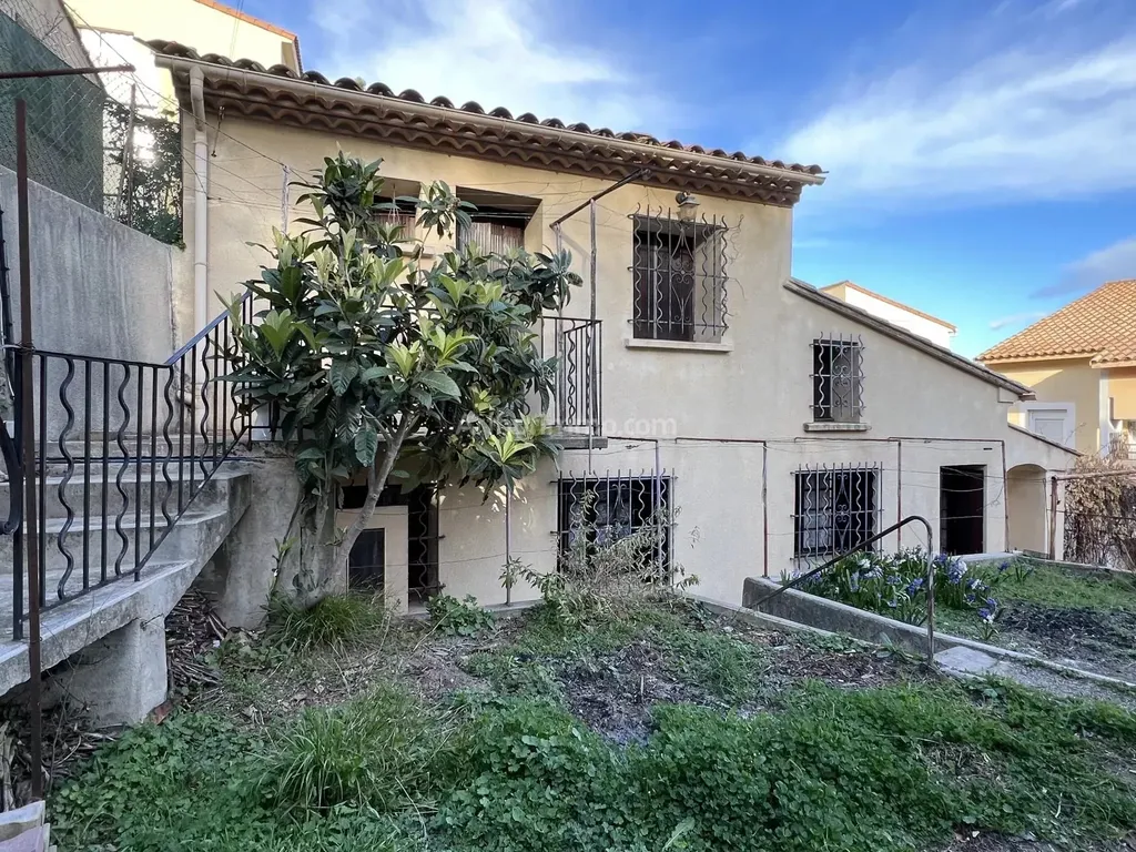 Achat maison à vendre 3 chambres 86 m² - Clermont-l'Hérault