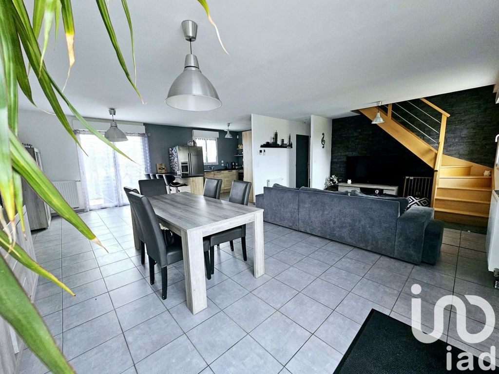 Achat maison à vendre 5 chambres 131 m² - Anglesqueville-l'Esneval