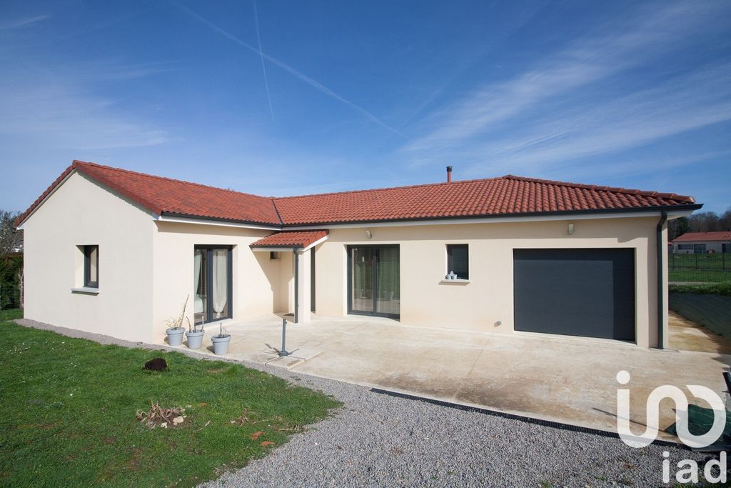 Achat maison à vendre 3 chambres 103 m² - Verneuil-sur-Vienne