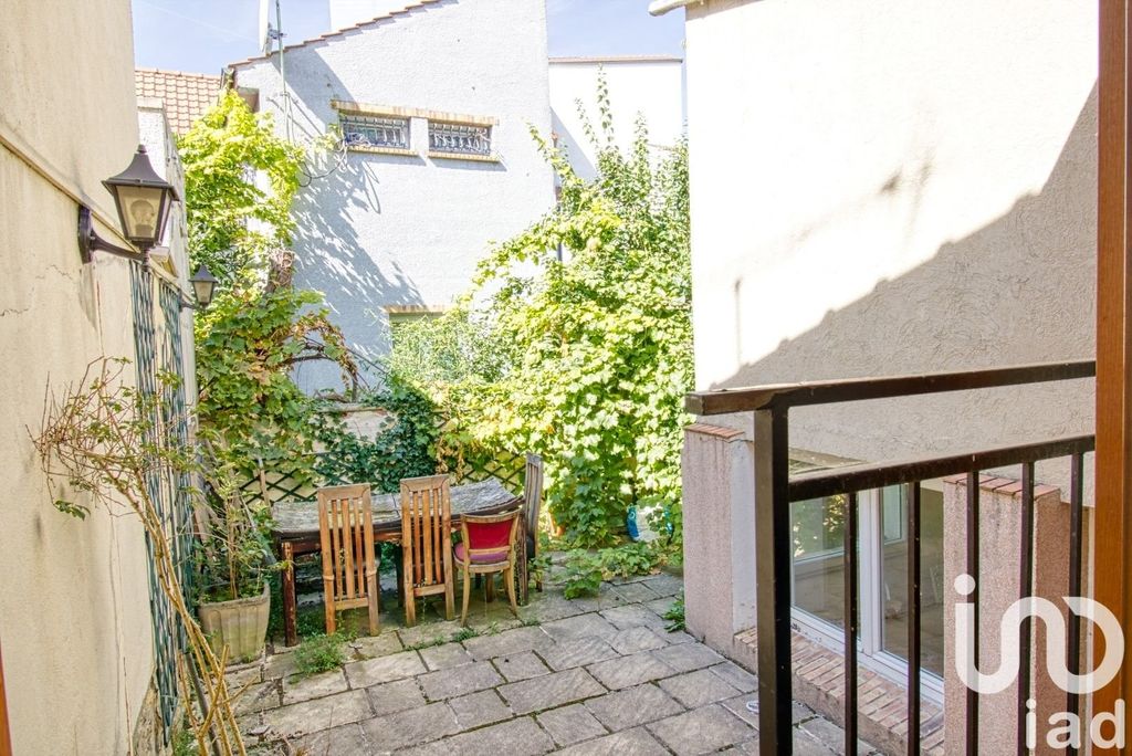 Achat maison à vendre 4 chambres 130 m² - Bagnolet