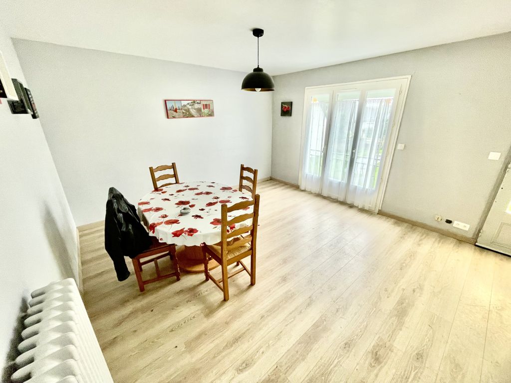 Achat maison à vendre 3 chambres 72 m² - Languidic