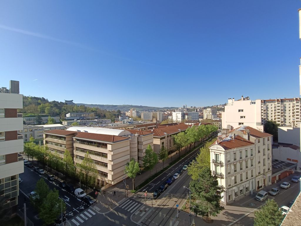Achat appartement à vendre 5 pièces 107 m² - Saint-Étienne