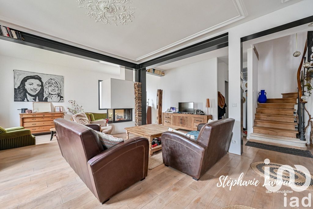 Achat maison à vendre 5 chambres 193 m² - Saint-Maur-des-Fossés