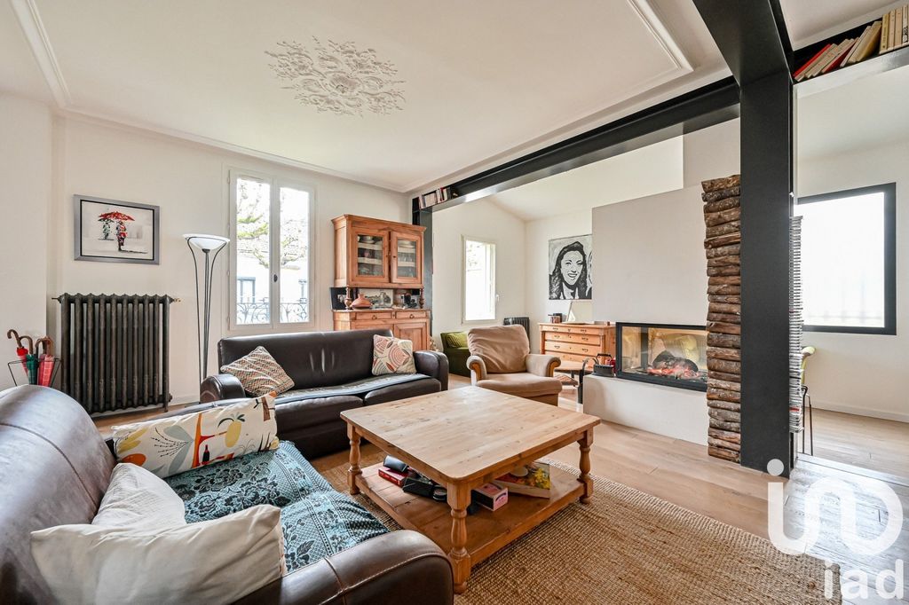 Achat maison à vendre 5 chambres 193 m² - Saint-Maur-des-Fossés