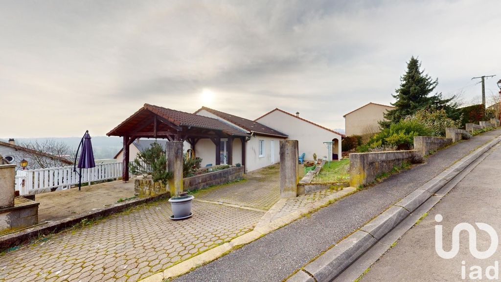 Achat maison à vendre 3 chambres 115 m² - Montenach