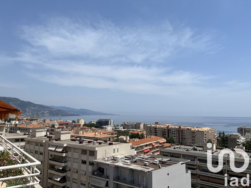 Achat appartement à vendre 4 pièces 154 m² - Roquebrune-Cap-Martin