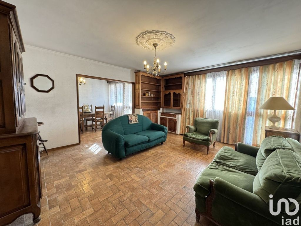 Achat appartement à vendre 5 pièces 94 m² - Avignon