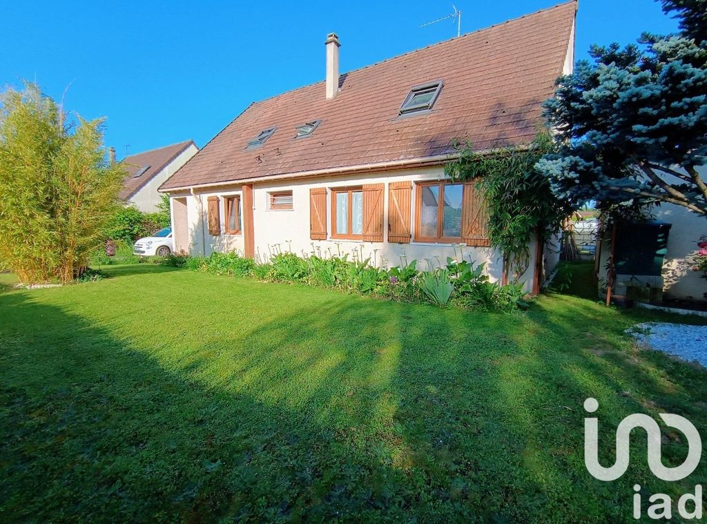 Achat maison à vendre 6 chambres 150 m² - Villers-sous-Saint-Leu