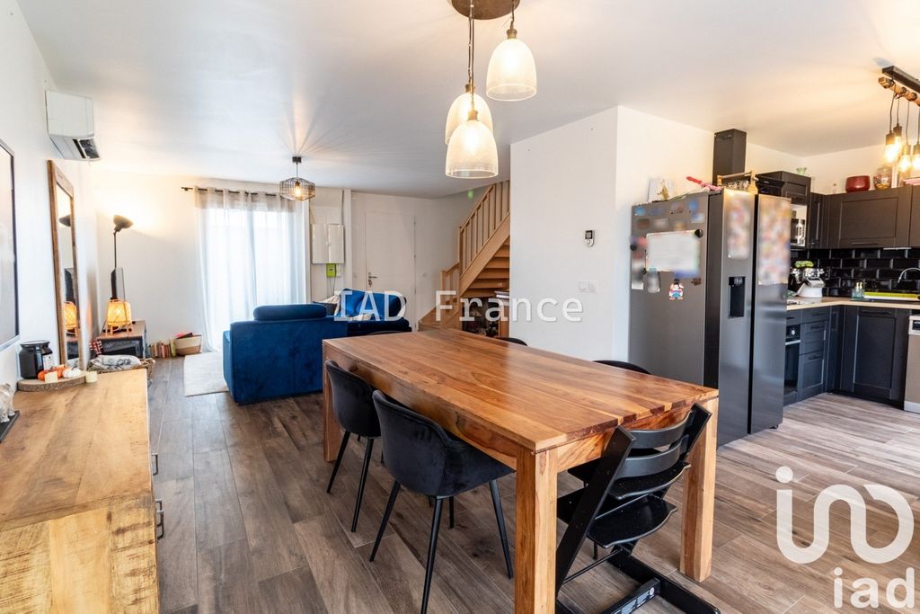 Achat maison à vendre 4 chambres 103 m² - Beynes