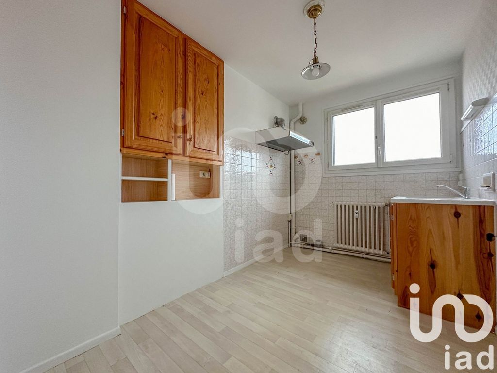 Achat appartement à vendre 5 pièces 76 m² - Montluçon