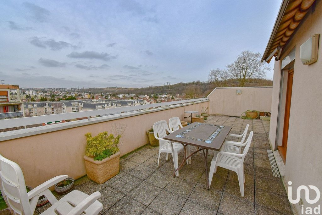 Achat appartement à vendre 4 pièces 103 m² - Chelles