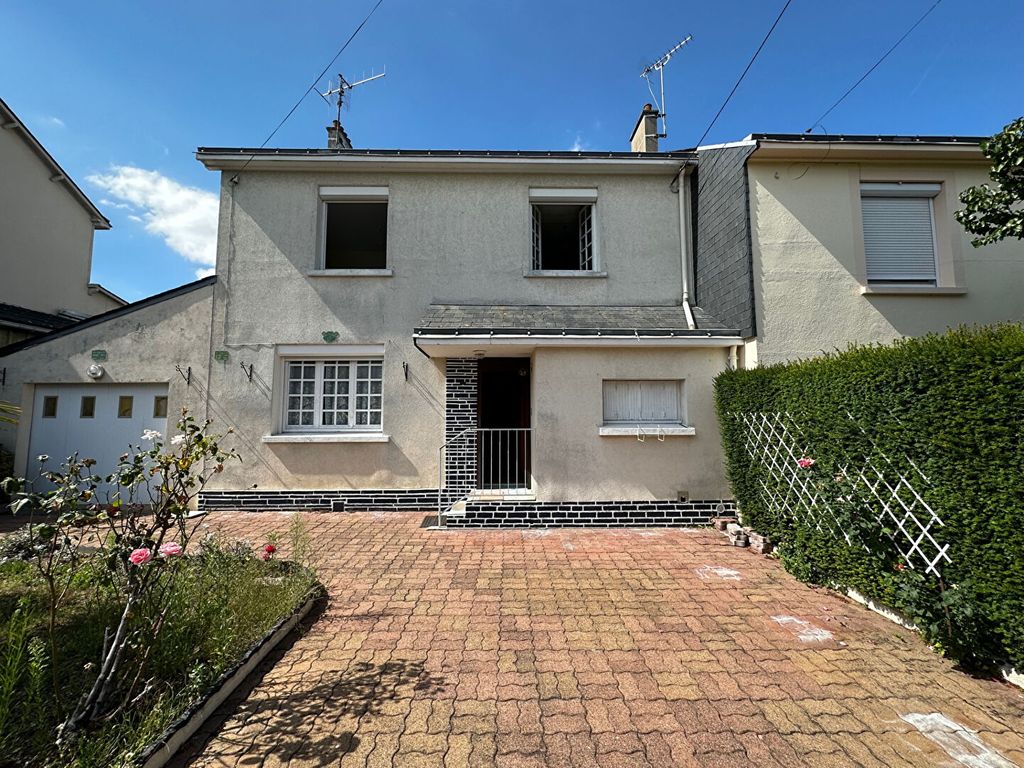 Achat maison à vendre 5 chambres 105 m² - Chalonnes-sur-Loire