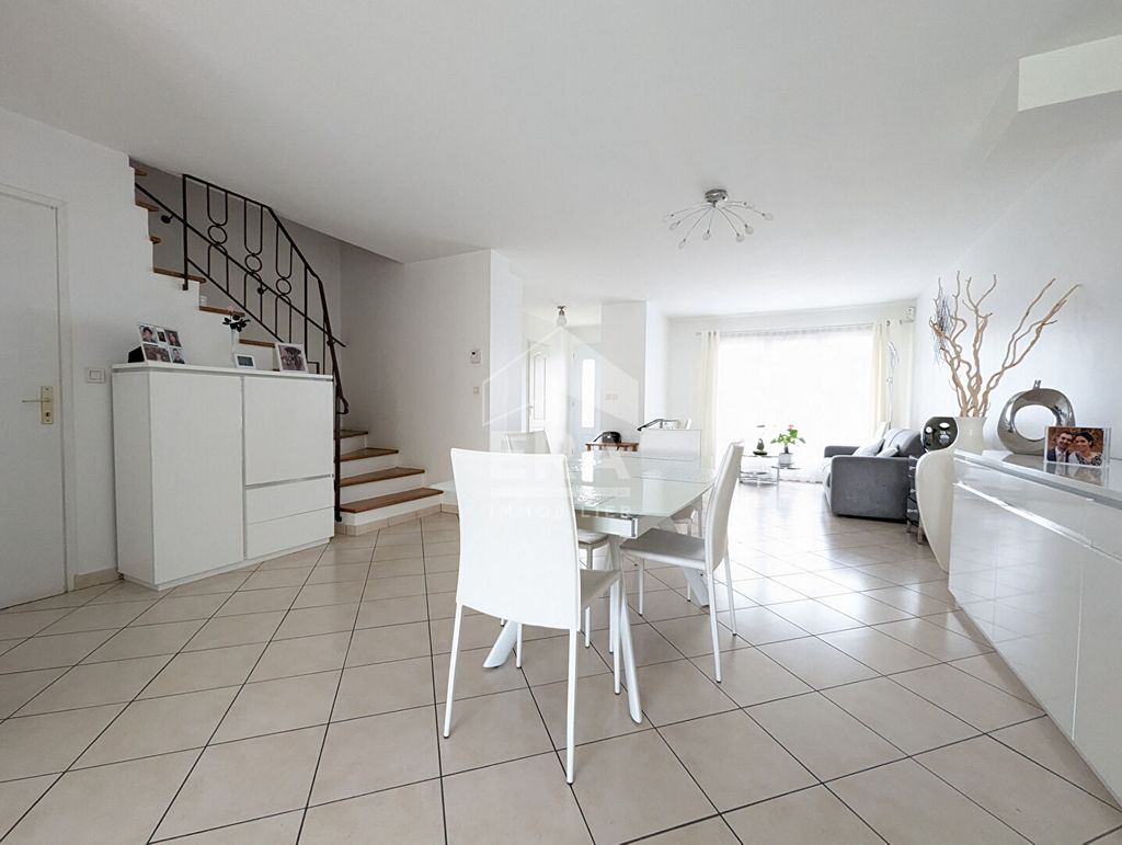 Achat maison à vendre 3 chambres 125 m² - Fontenay-sous-Bois