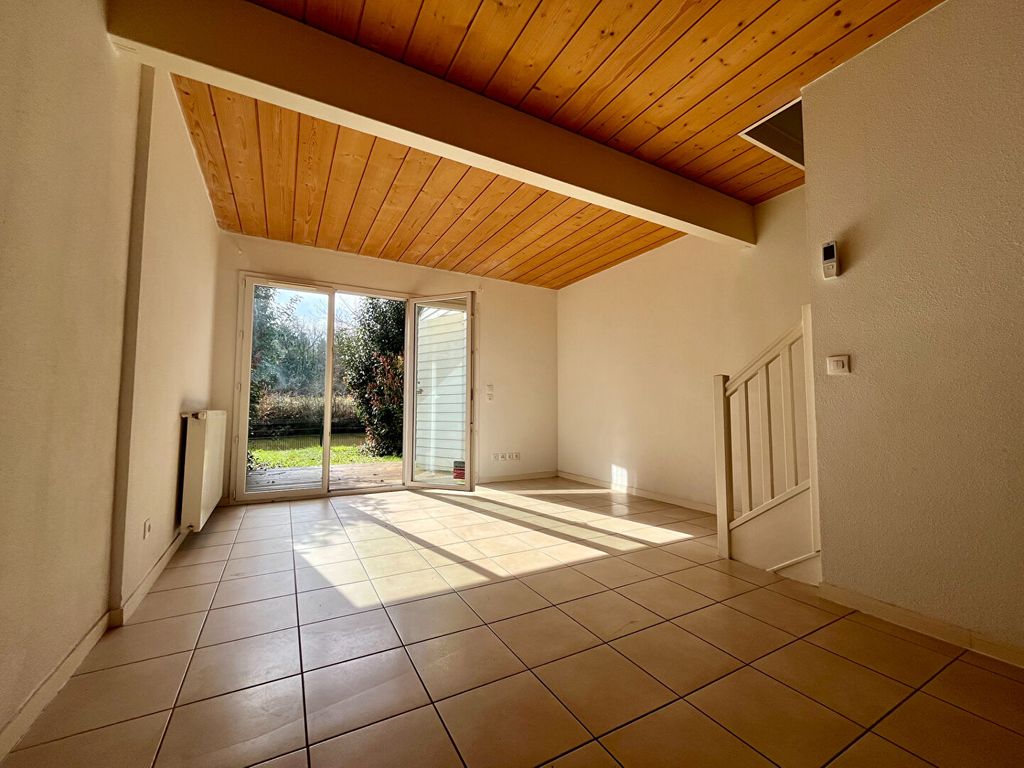 Achat maison à vendre 2 chambres 68 m² - Artigues-près-Bordeaux