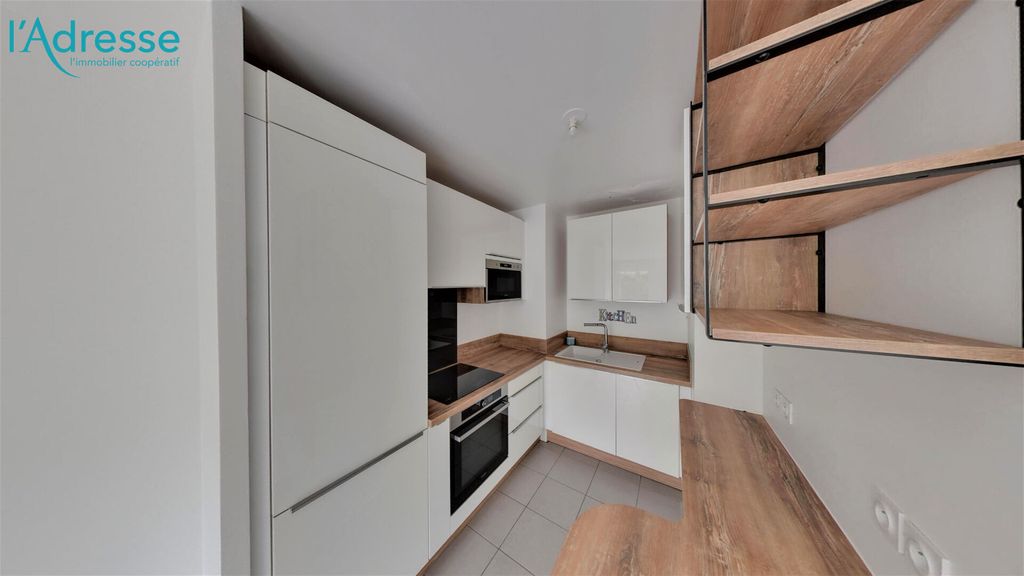 Achat appartement à vendre 2 pièces 44 m² - Émerainville