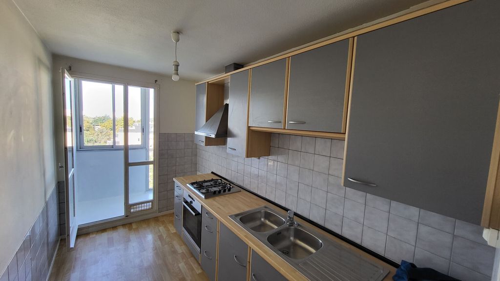 Achat appartement à vendre 3 pièces 76 m² - Pau