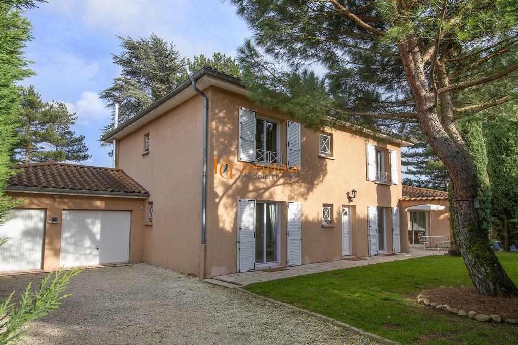 Achat maison à vendre 5 chambres 147 m² - Dardilly