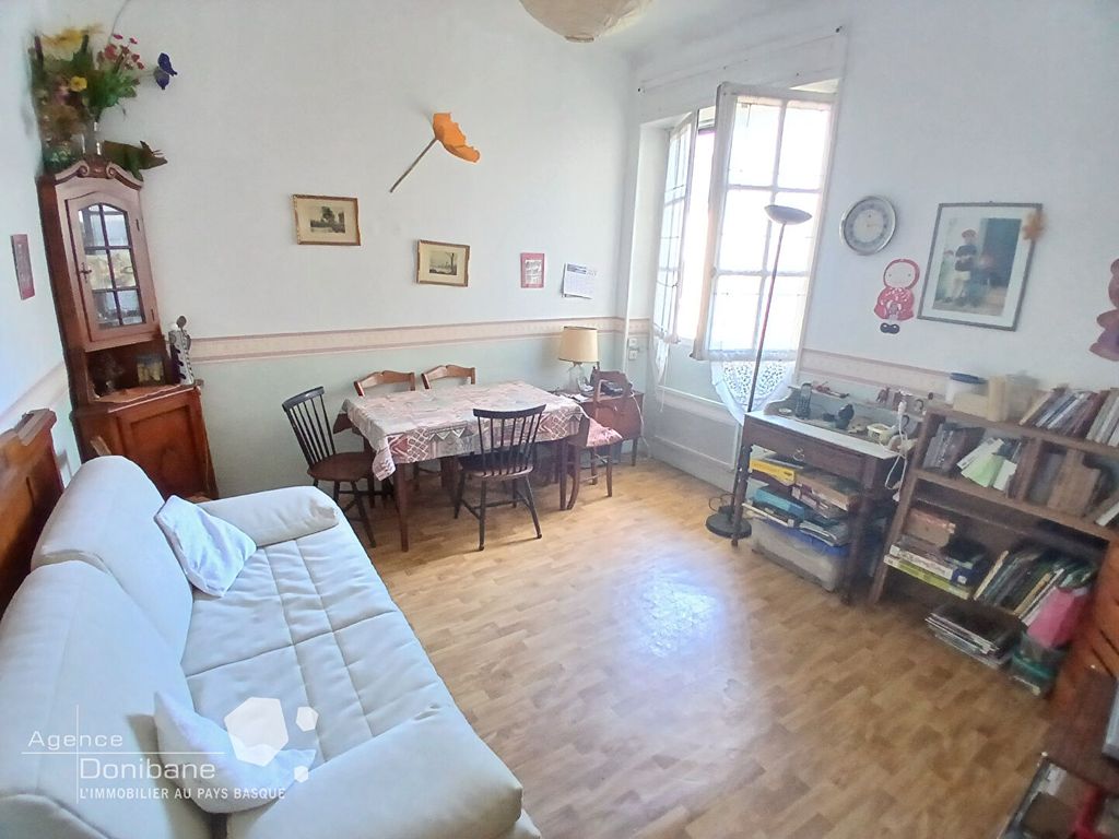 Achat appartement à vendre 2 pièces 54 m² - Biarritz