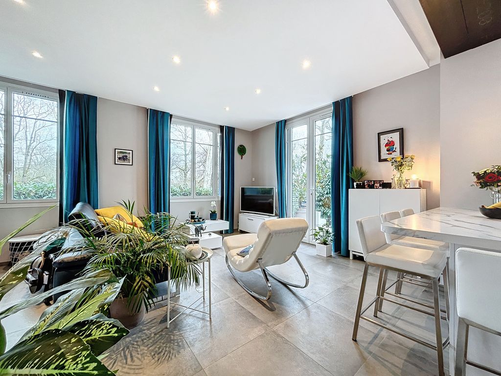 Achat appartement à vendre 4 pièces 82 m² - Saint-Maur-des-Fossés
