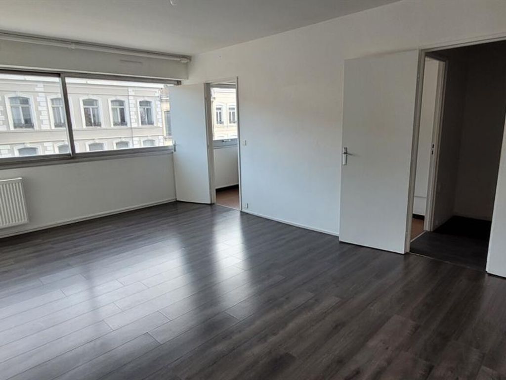 Achat appartement à vendre 2 pièces 51 m² - Lille