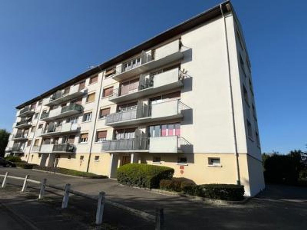 Achat appartement à vendre 2 pièces 47 m² - Bantanges