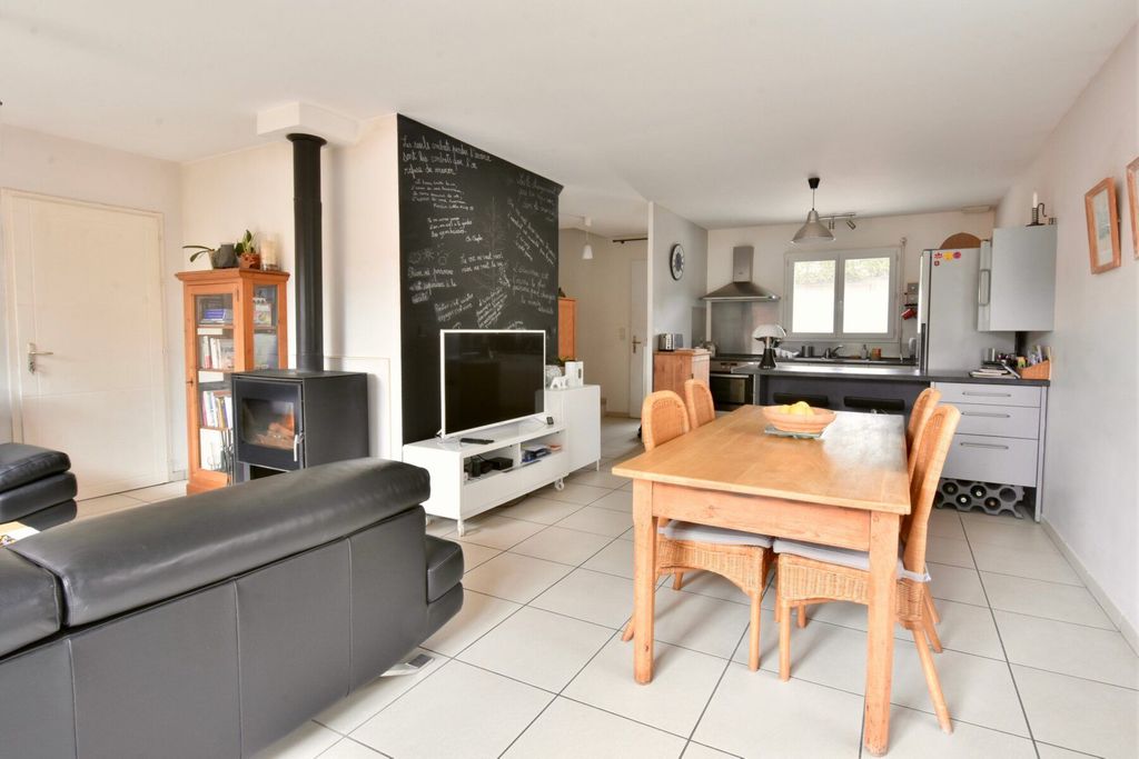 Achat maison à vendre 4 chambres 100 m² - Craponne