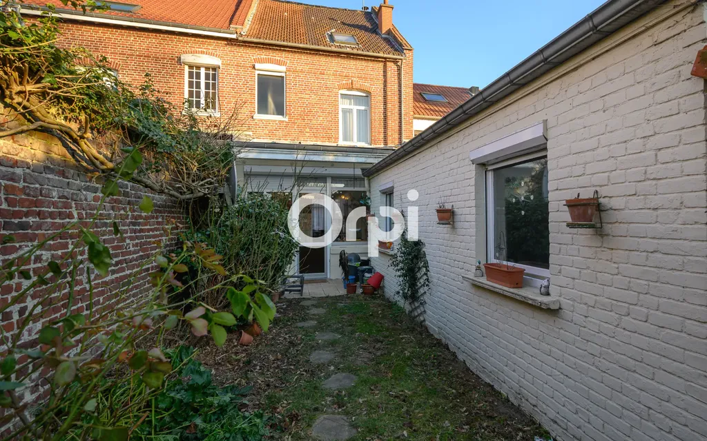 Achat maison à vendre 4 chambres 167 m² - Douai