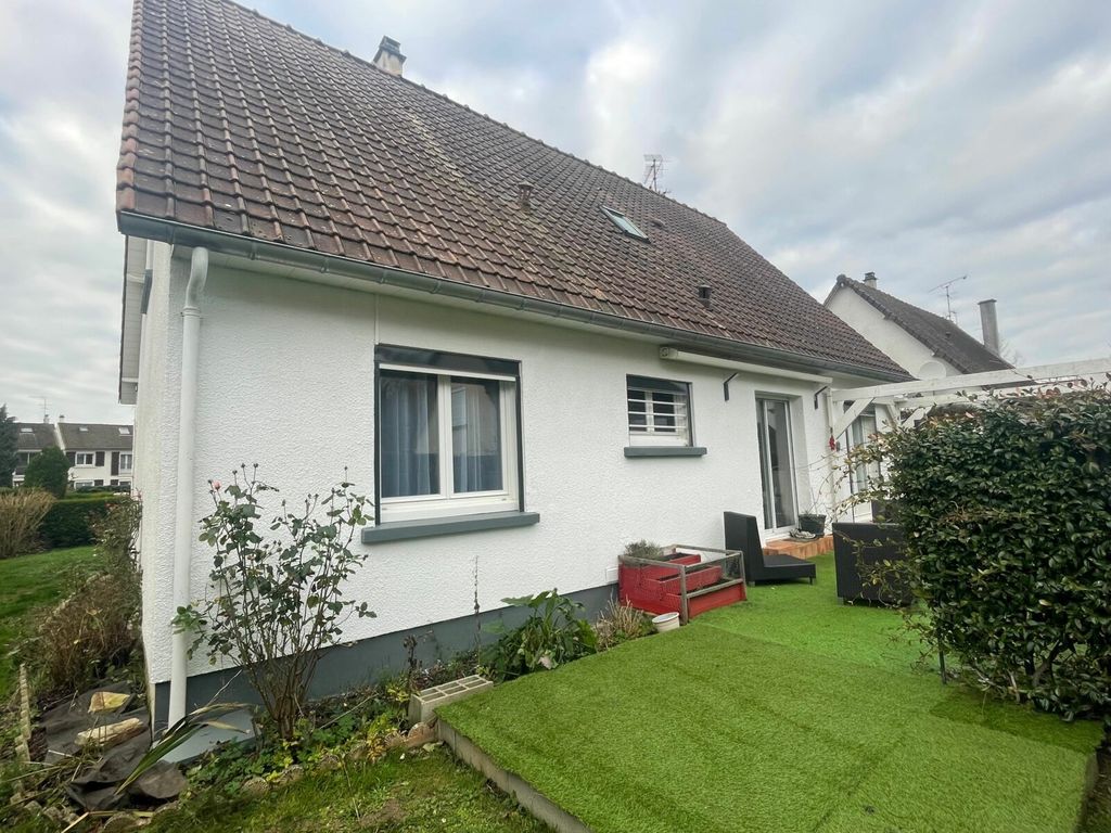 Achat maison à vendre 5 chambres 133 m² - Cagny