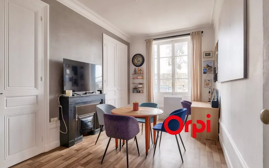 Achat appartement à vendre 2 pièces 71 m² - Lyon 5ème arrondissement