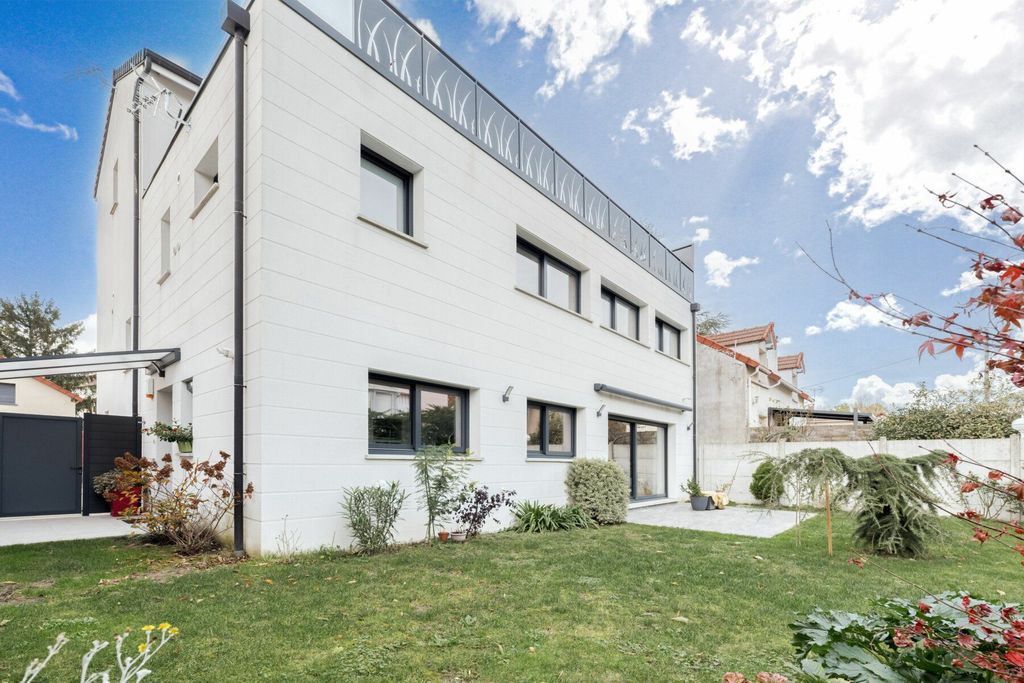 Achat appartement à vendre 4 pièces 108 m² - Villiers-sur-Marne
