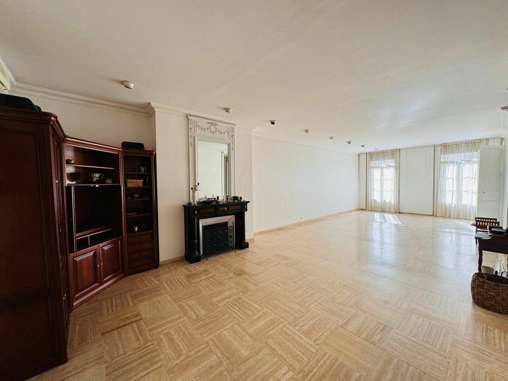 Achat appartement à vendre 4 pièces 167 m² - Sète