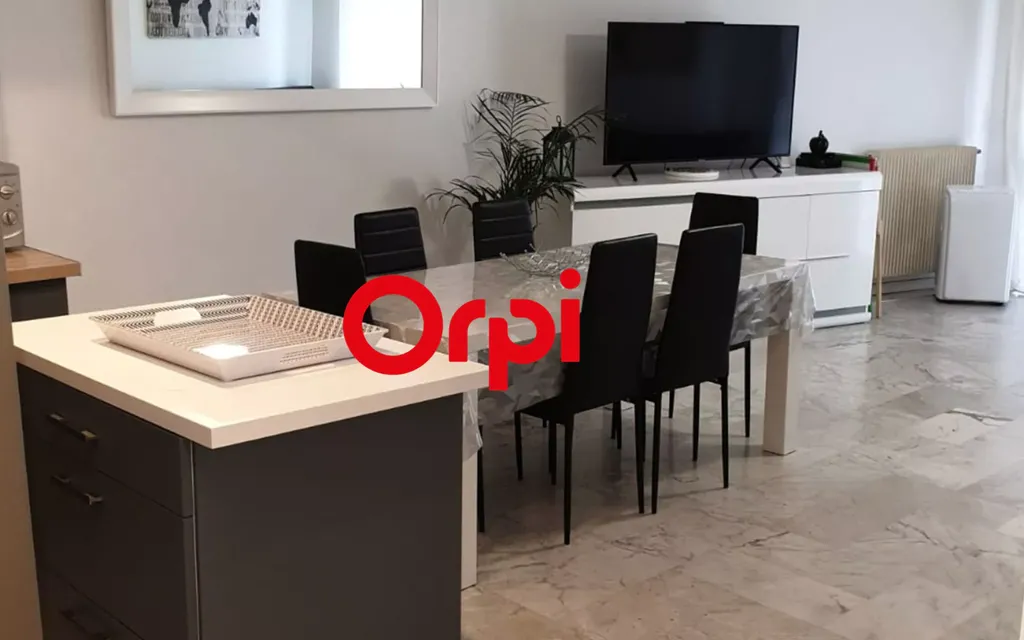 Achat appartement à vendre 4 pièces 79 m² - Pont-de-Chéruy