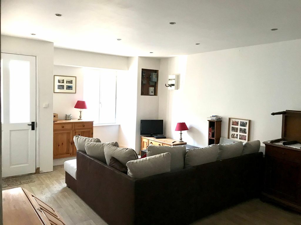 Achat maison à vendre 3 chambres 76 m² - Rostrenen