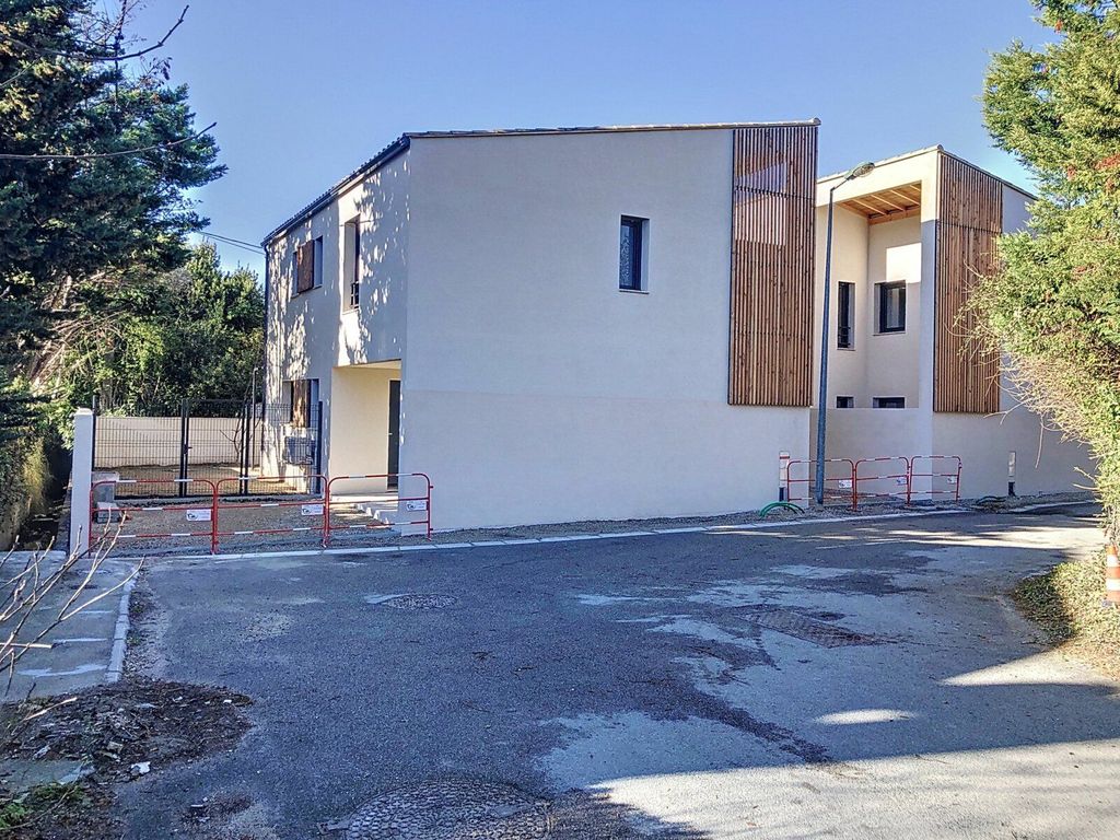 Achat maison à vendre 4 chambres 110 m² - Istres