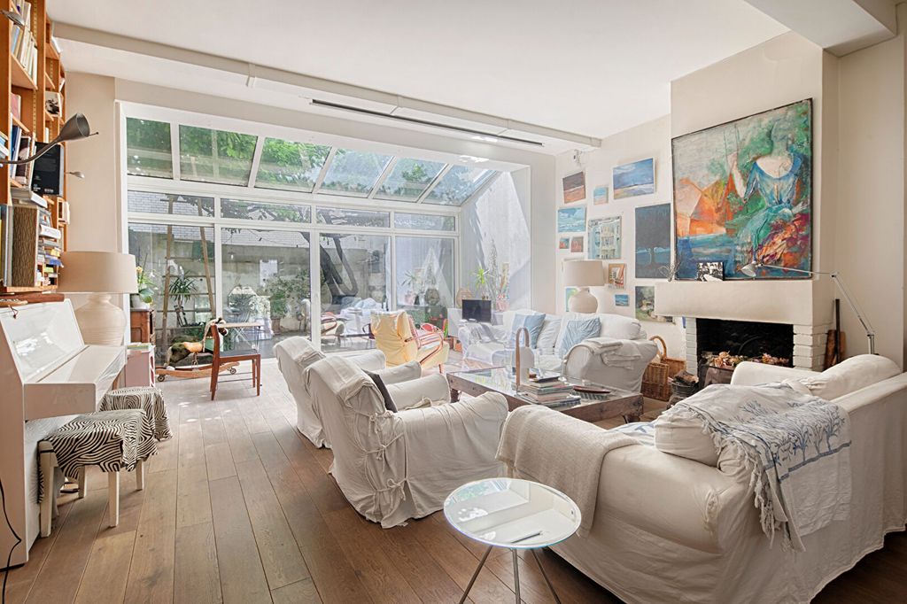 Achat maison à vendre 5 chambres 189 m² - Paris 20ème arrondissement