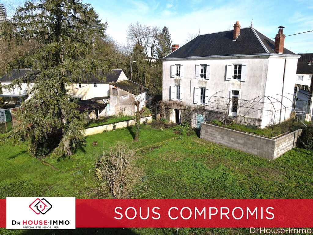 Achat maison à vendre 4 chambres 146 m² - Saint-Maixent-l'École