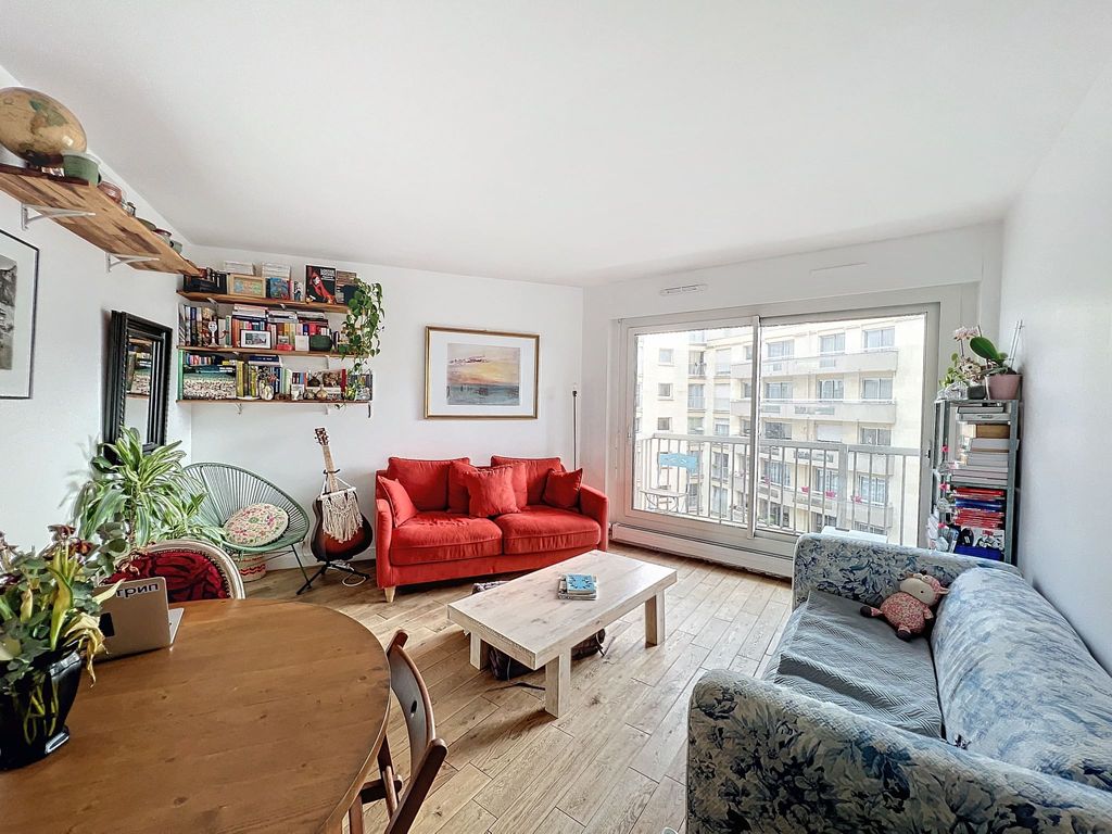 Achat appartement à vendre 3 pièces 55 m² - Paris 18ème arrondissement