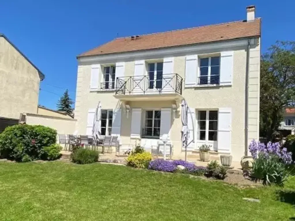Achat maison à vendre 3 chambres 140 m² - Chennevières-sur-Marne